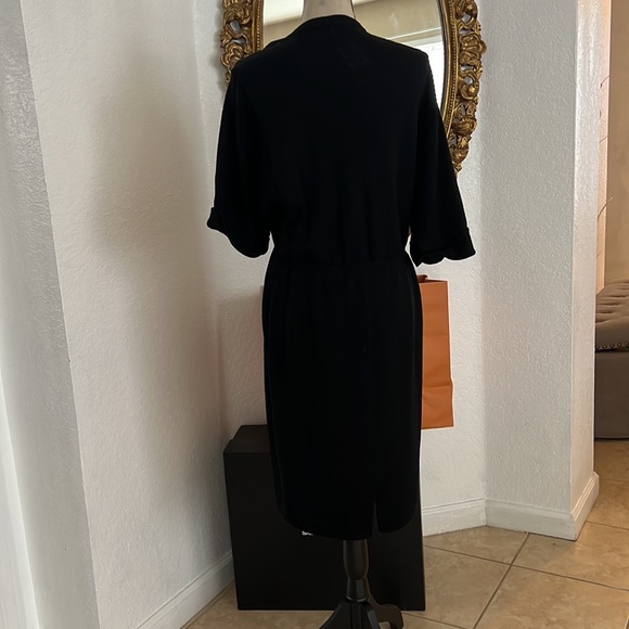 Classic St.John knitted dress - Picture 4 of 7